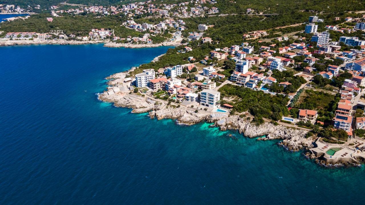 Open Sea Apartments Utjeha Exterior foto